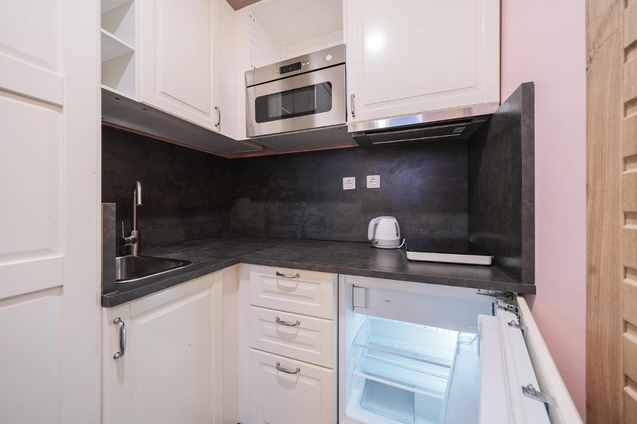 Station Self Check-In Apartments Вилнюс Екстериор снимка